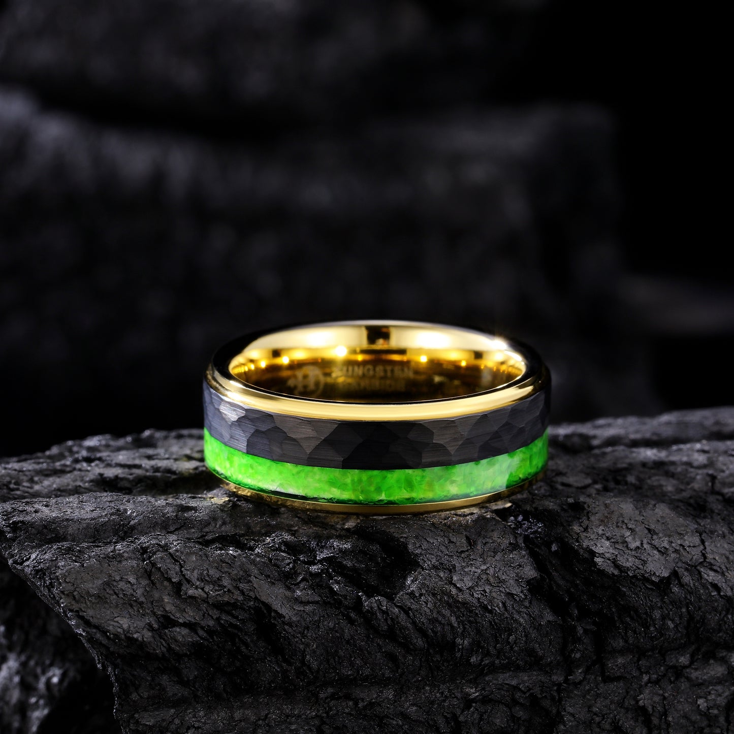 Hammered Men's Tungsten Carbide Wedding Ring with Green Peridot Inlay (HI-0217)
